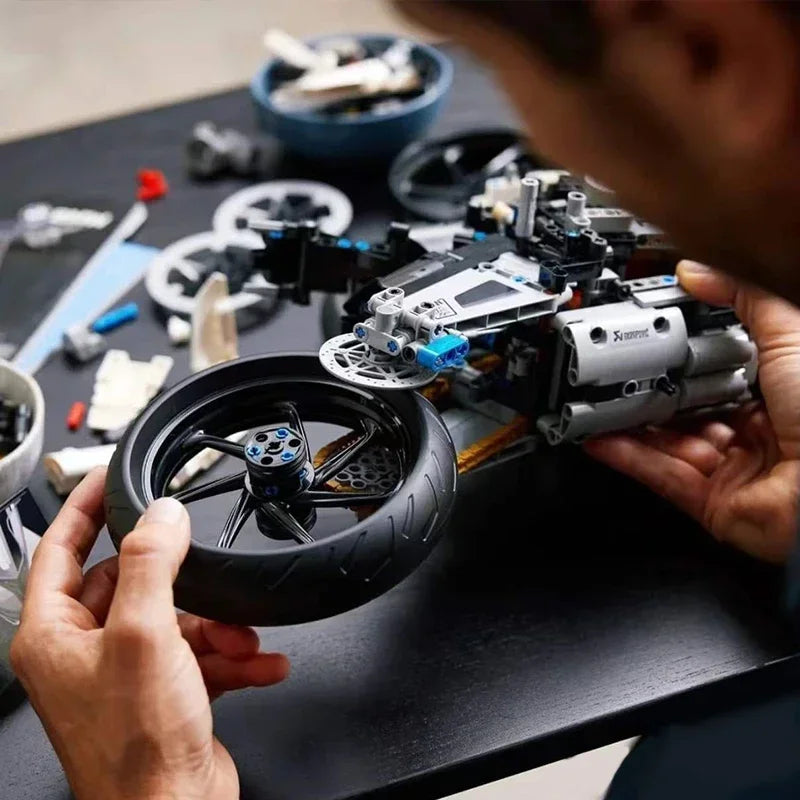 Figurine de Construction - Moto M1000RR 4