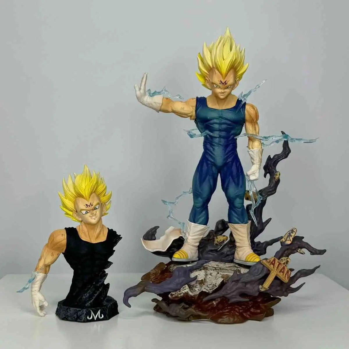 Figurine Dragon Ball Z - Majin Vegeta  22 cm