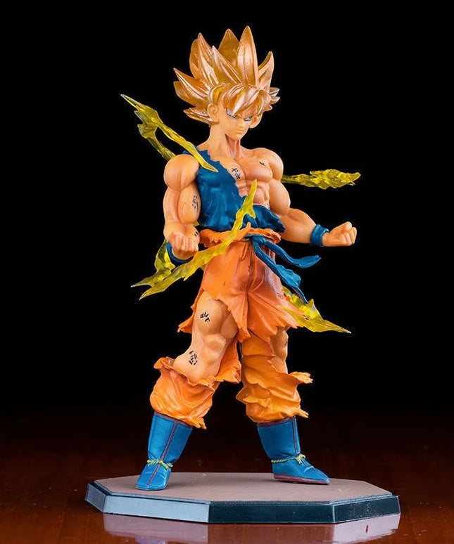 Figurine Dragon Ball Z - Son Goku SSJ 18 cm