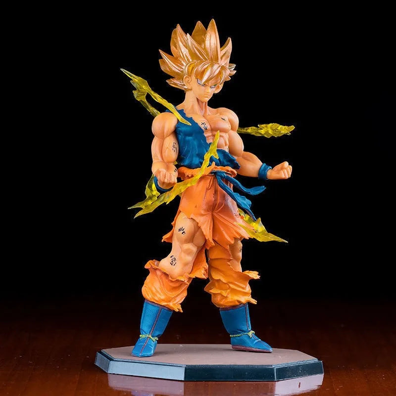 Figurine Dragon Ball Z - Son Goku SSJ 18 cm