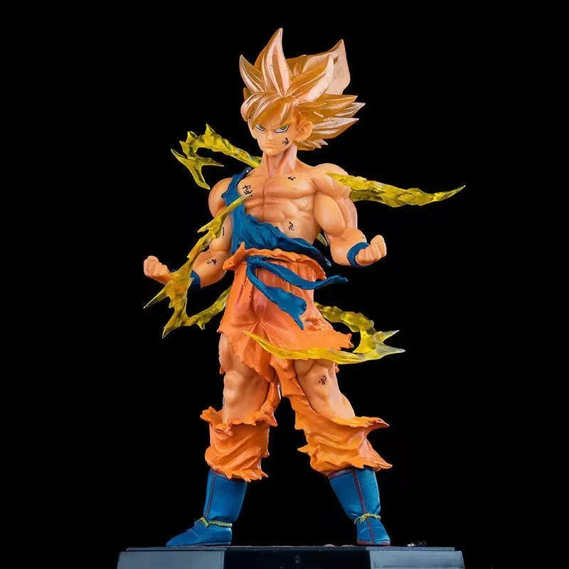 Figurine Dragon Ball Z - Son Goku SSJ 18 cm