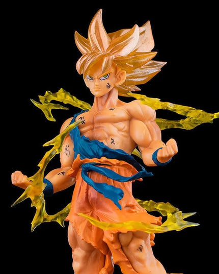 Figurine Dragon Ball Z - Son Goku SSJ 18 cm