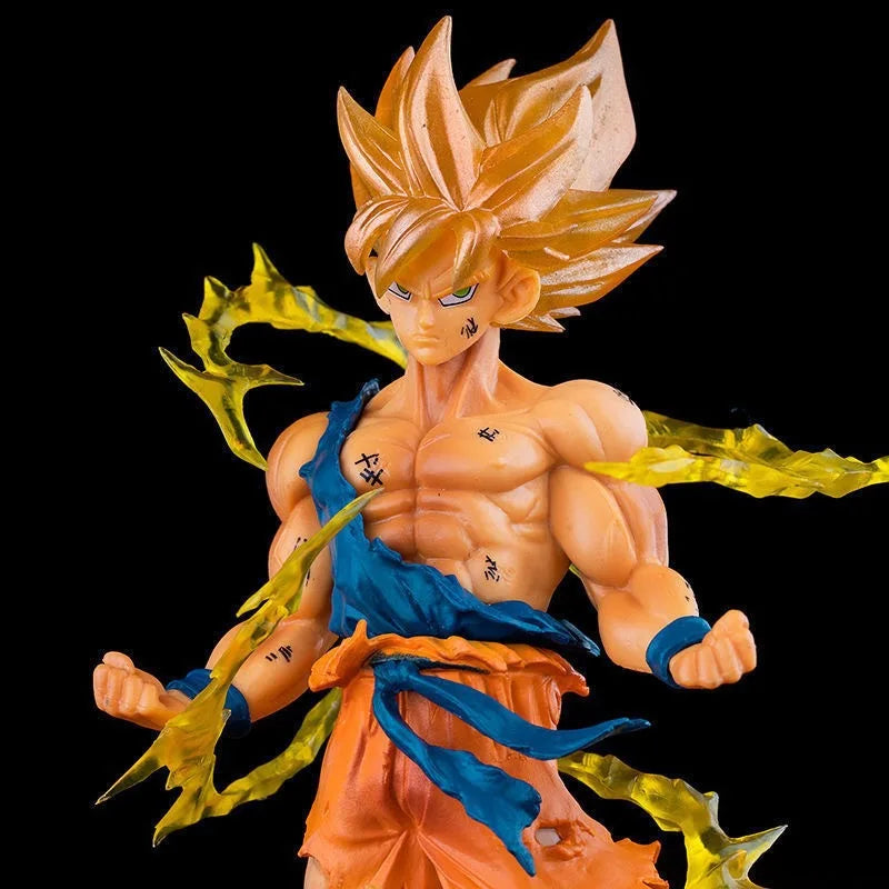 Figurine Dragon Ball Z - Son Goku SSJ 18 cm