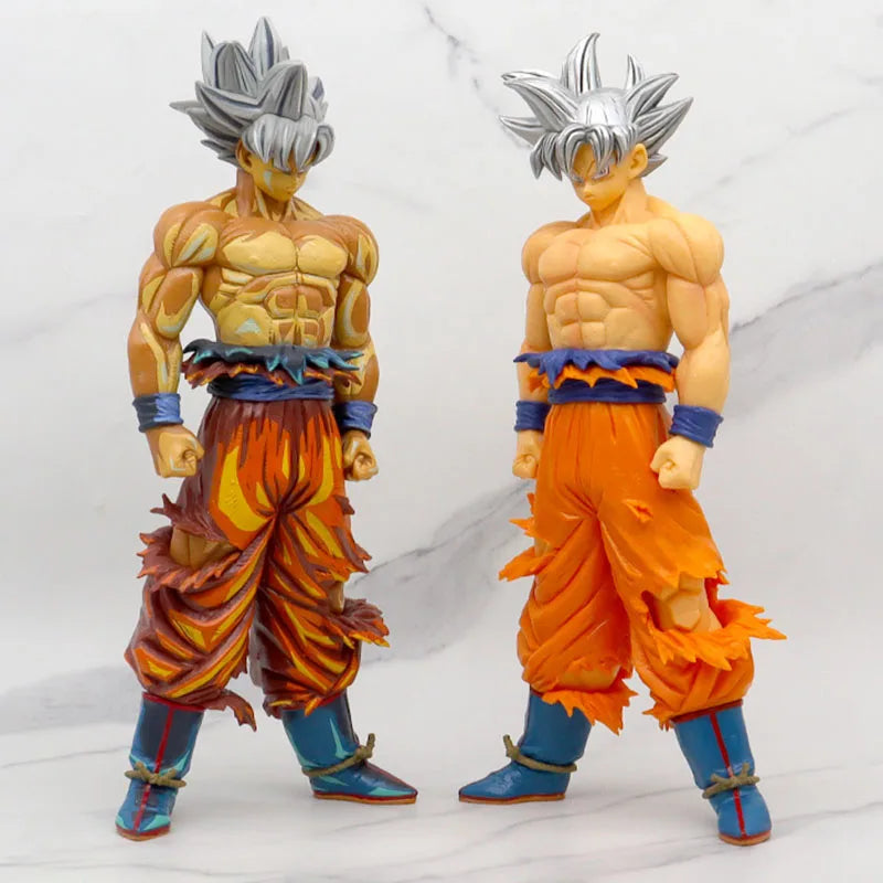 Figurine Dragon Ball Z - Son Goku Ultra Instinct 30 cm