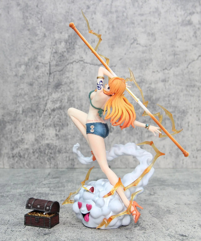 Figurine One Piece - Nami short 32 cm