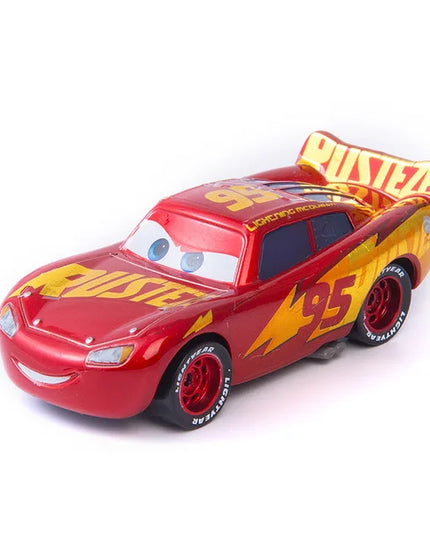 Figurine Disney Pixar Cars - McQueen 4.0