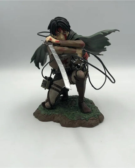 Figurine Attack on Titan - Levi 18cm