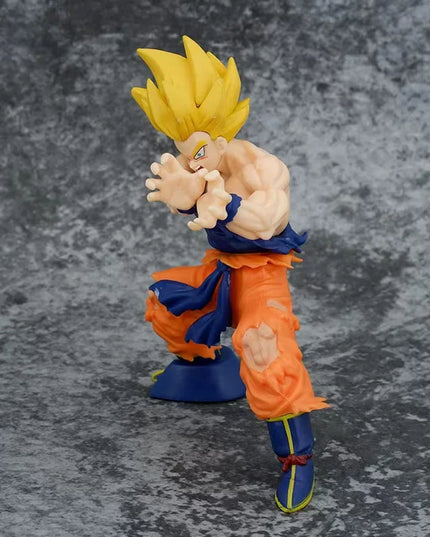 Figurine Dragon Ball Z - Son Goku Kamehameha 16 cm 2