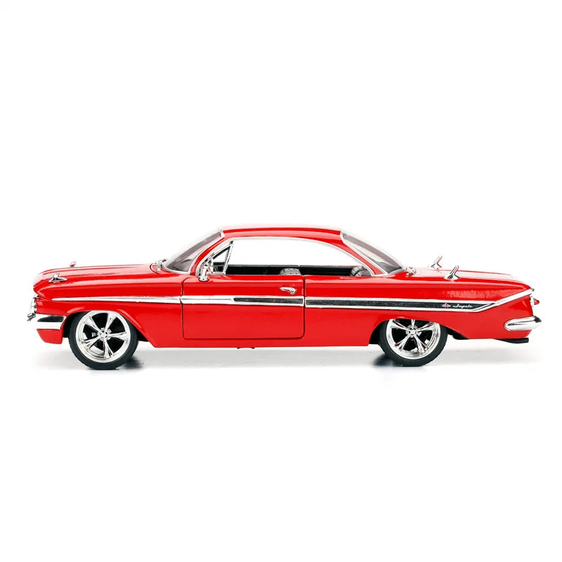 Figurine 1:24 Chevrolet Impala 1961 3