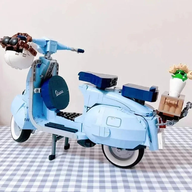 Figurine de Construction - Vespa Bleu 2