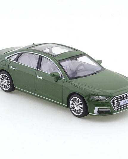 Figurine Audi1/64 - Audi A8L Vert 3
