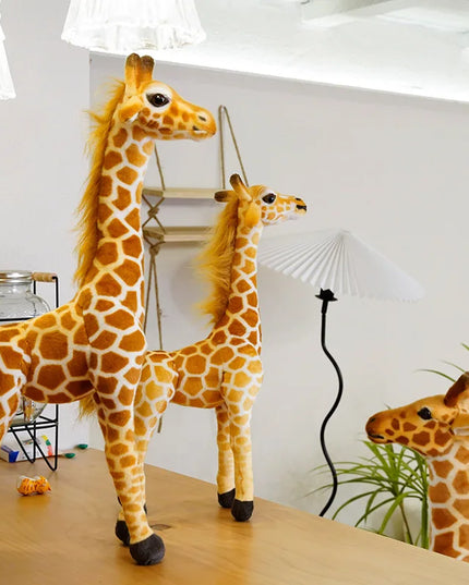 Figurine Peluche Animal - Girafe Géante 4