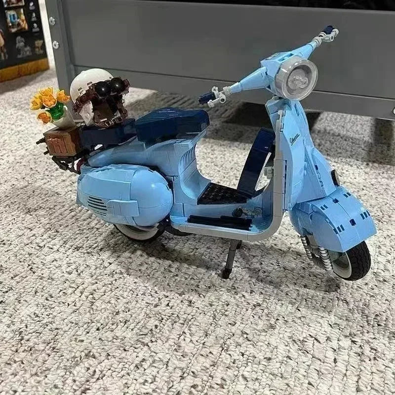 Figurine de Construction - Vespa Bleu 3