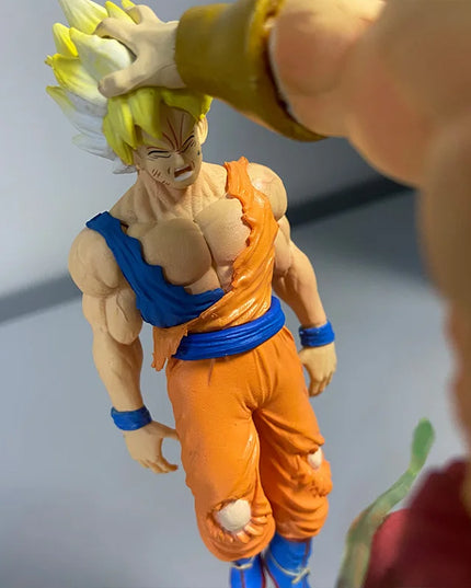 Figurine Broly Vs Son Goku Collection détails 2