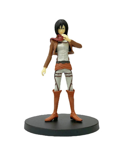 Figurine Attack on Titan - Titan Féminin 16 cm