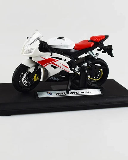 Figurine 1:18 - Moto #4