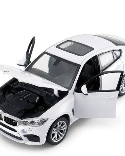 Figurine 1/24 BMW X6 Blanc