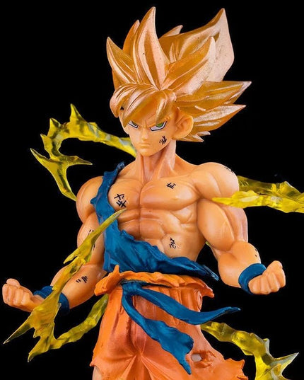Figurine Dragon Ball Z - Son Goku SSJ 18 cm