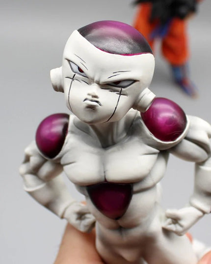 Figurine Dragon Ball Z- Son Goku vs Freezer Regard 23 cm