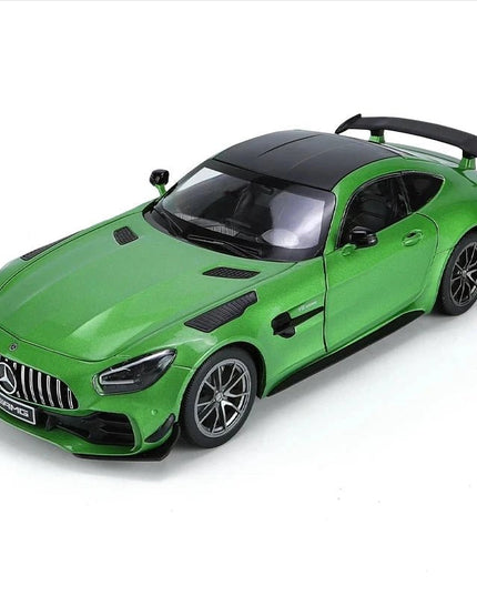 Figurine Mercedes-Benz 1:18 - GTR AMG Vert Demon